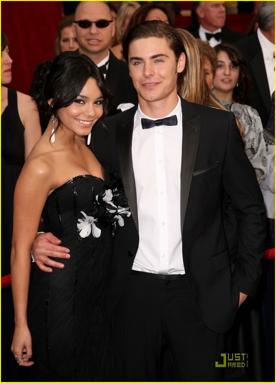 zac-efron-vanessa-hudgens-2009-oscars-20.jpg